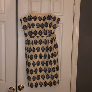 Strapless dress